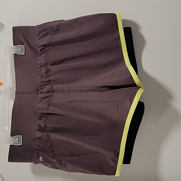 Athletic Shorts - Picture 2 of 3